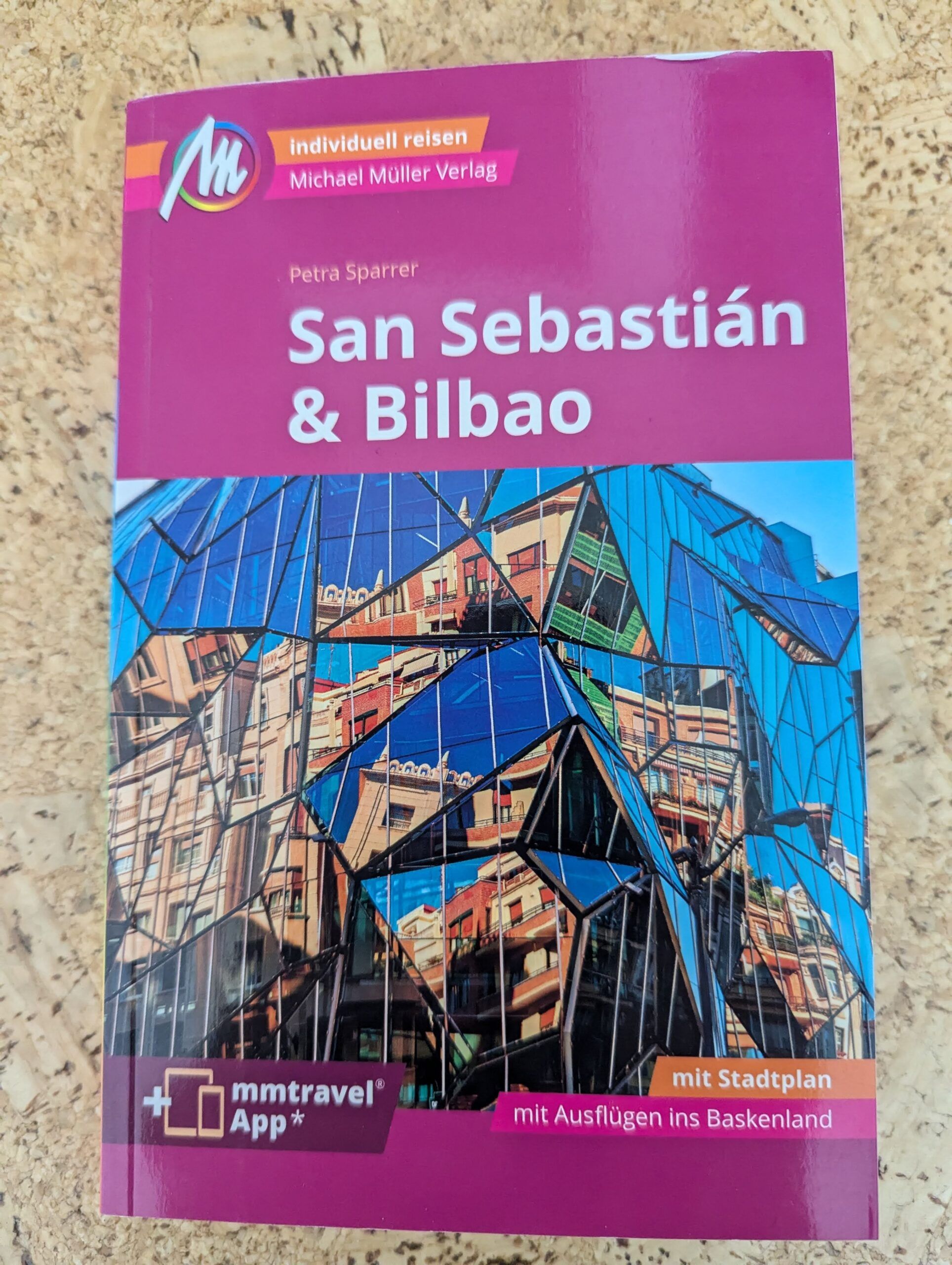 San Sebastián & Bilbao von Petra Sparrer aus dem Michael Müller Verlag