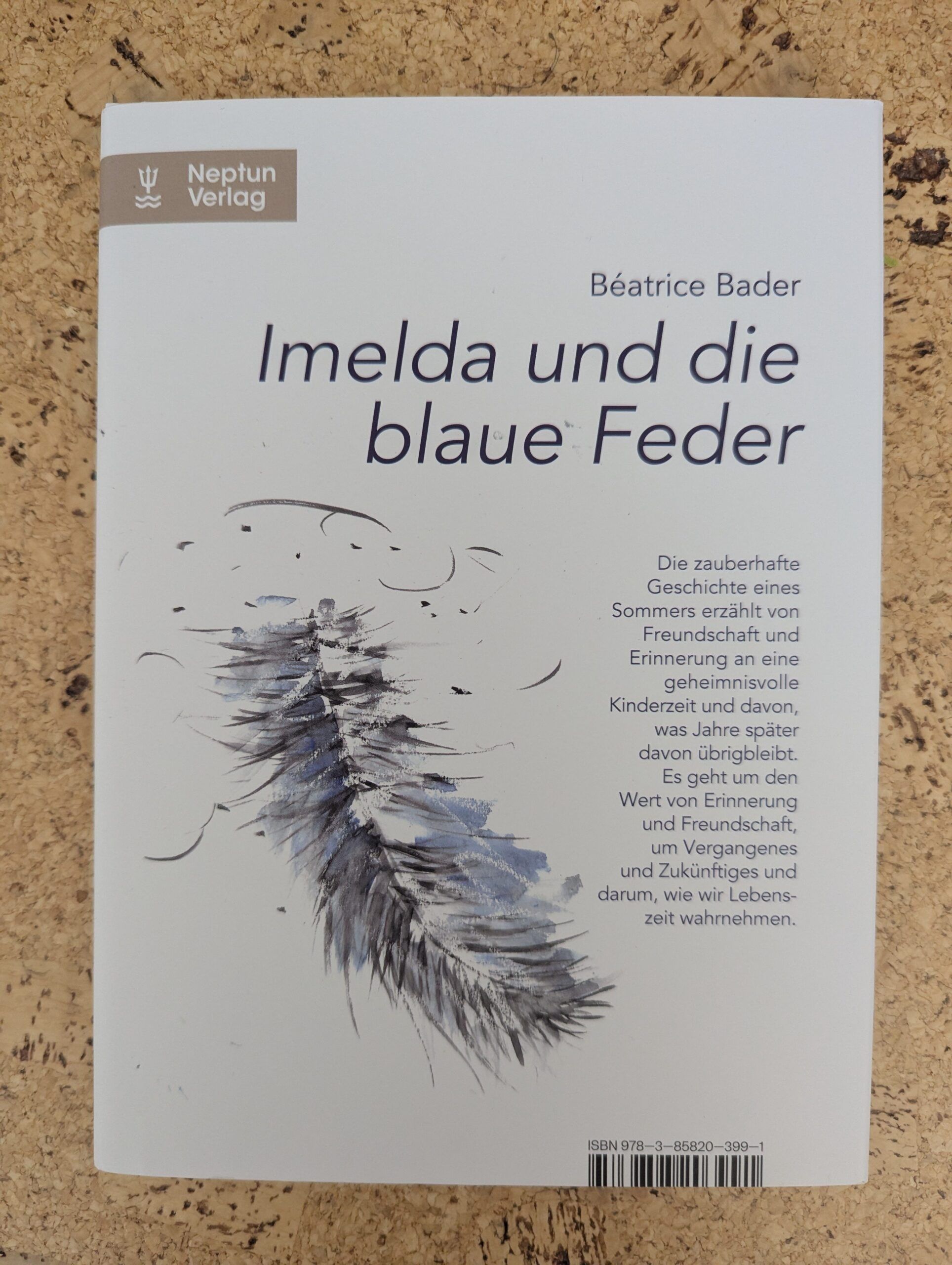 Imelda und die blaue Feder von Béatrice Bader aus dem Neptun-Verlag